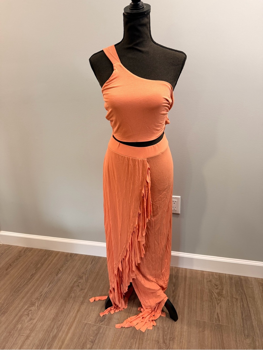 One-Shoulder Coral Two-Piece Set nwt